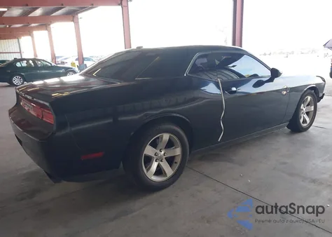 2012 Dodge Challenger Sxt from USA, damaged, VIN 2C3CDYAG8CH232202